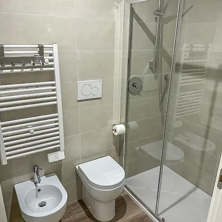 Апартаменты Affitta Camere Ely & Raffy'S 144 Via Matteotti Sanremo *